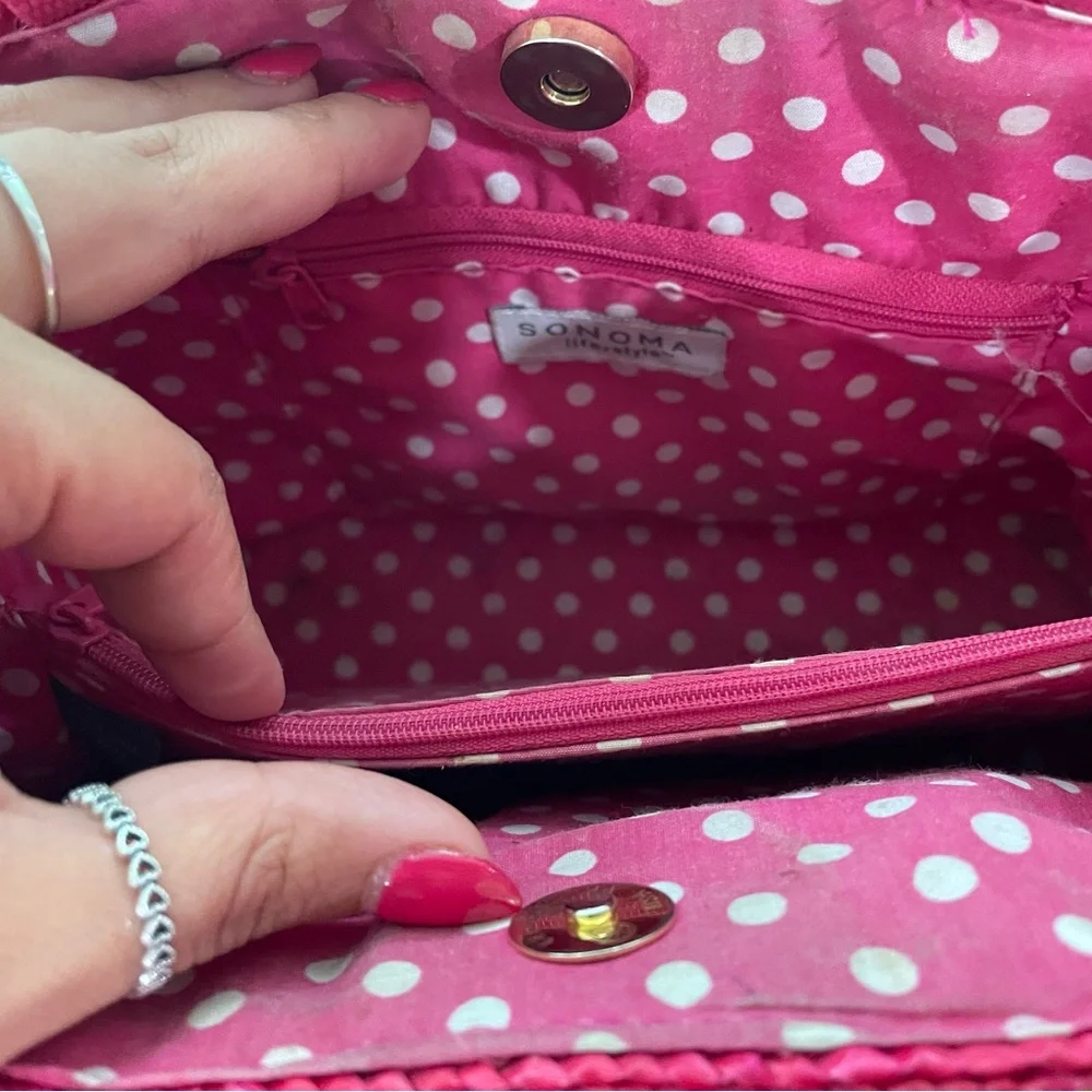 Vintage-Inspired Sonoma Pink Straw Bag | Bamboo Handles + Polka Dot Lining - Picture 3 of 4
